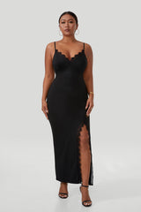 Maxi-jurk met kant, split en ingebouwde shapewear