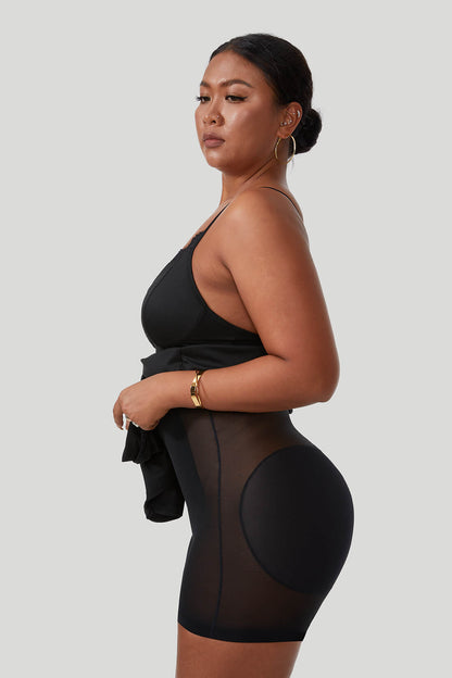 Maxi-jurk van kant met spaghettibandjes en split, met ingebouwde shapewear
