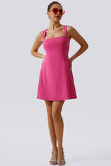 Mini-jurk met vierkante hals en ingebouwde shapewear