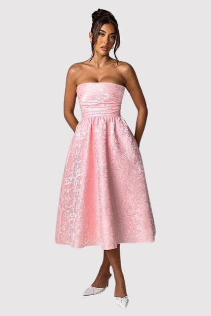 Bodycon-jurk met schuine hals en heupomslag