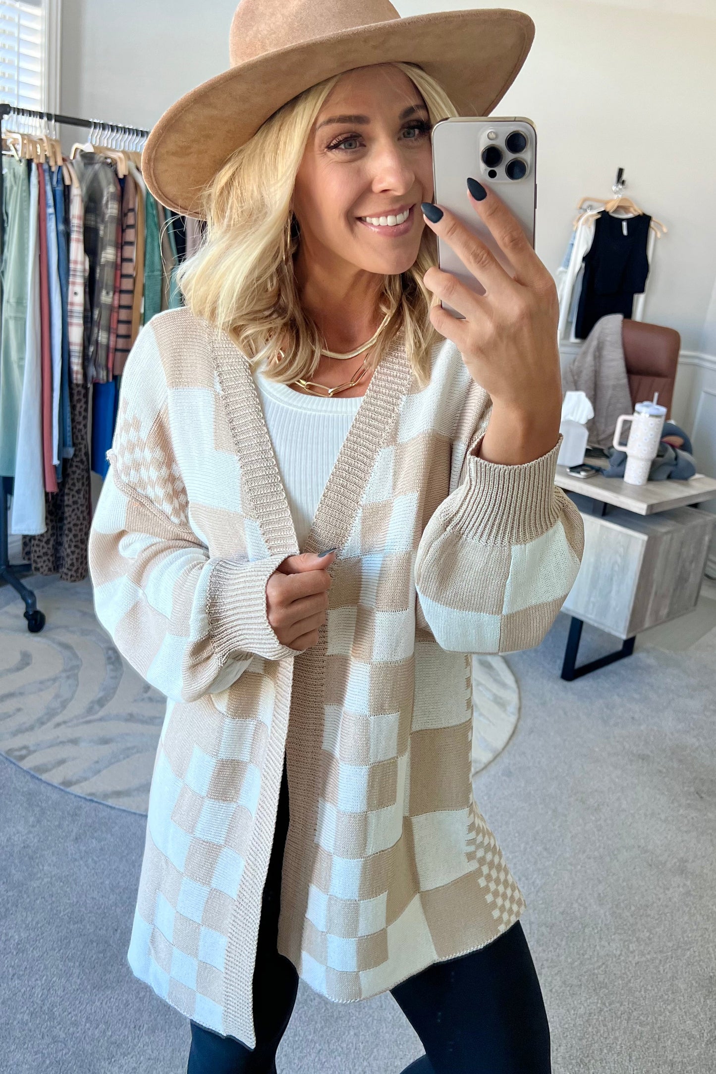 Checked Out-vest