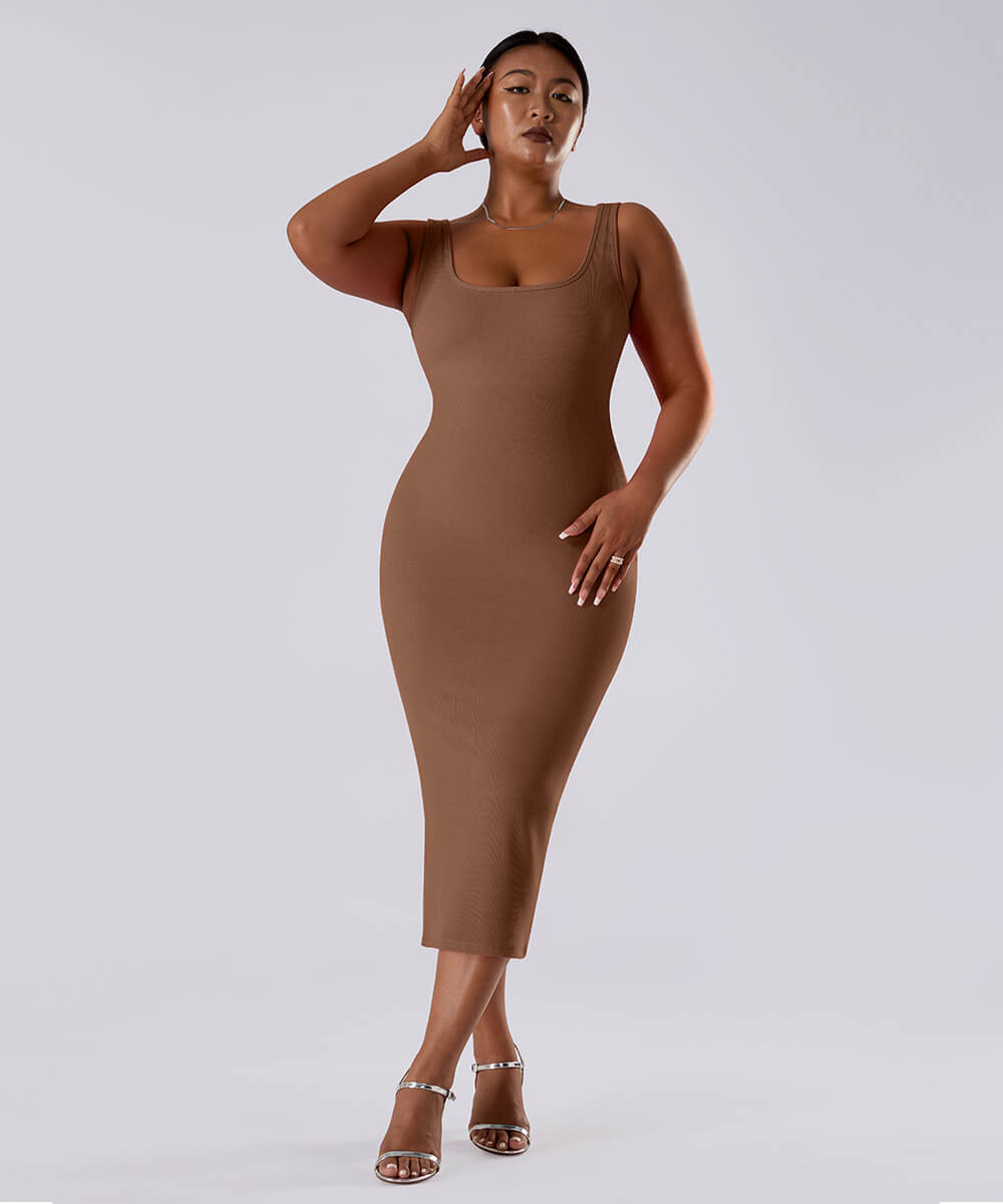 Effen mouwloze jurk met ingebouwde shapewear