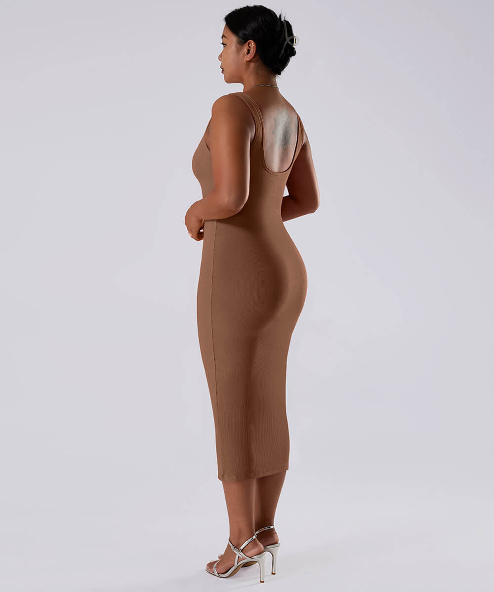 Effen mouwloze jurk met ingebouwde shapewear