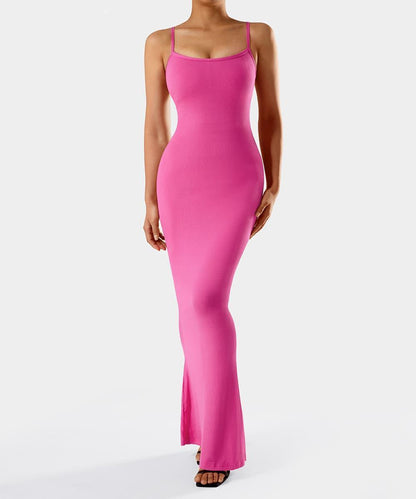 Jurk met spaghettibandjes en ingebouwde shapewear