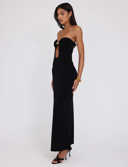 Strakke zomerse elegantie