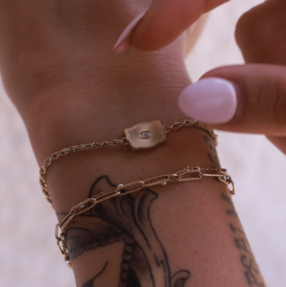 Licevo™ Ultra Mini Riemgesp Armband – Gepersonaliseerde Elegant in Elk Detail