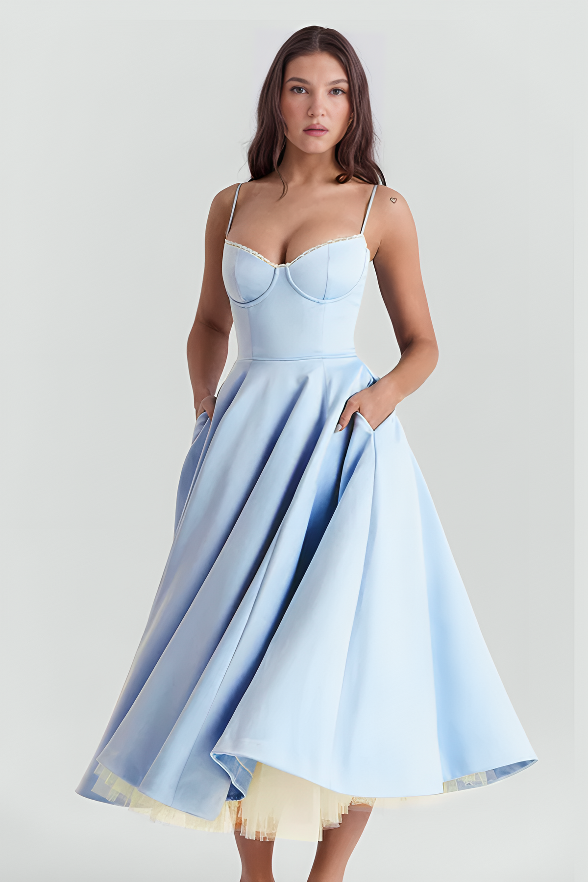 Midi-jurk met mesh-inzetstukken