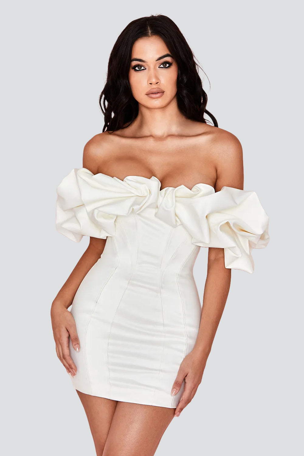 Bodycon-jurk met ruches en blote schouders