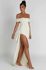 Off-shoulder maxi jurk met hoge split